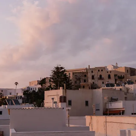 Naxosair1 Ξενοδοχείο με διαμερίσματα